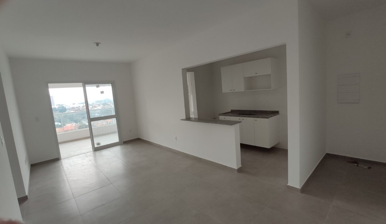 WhatsApp Image 2025-10-02 at 13.28.54 (1)