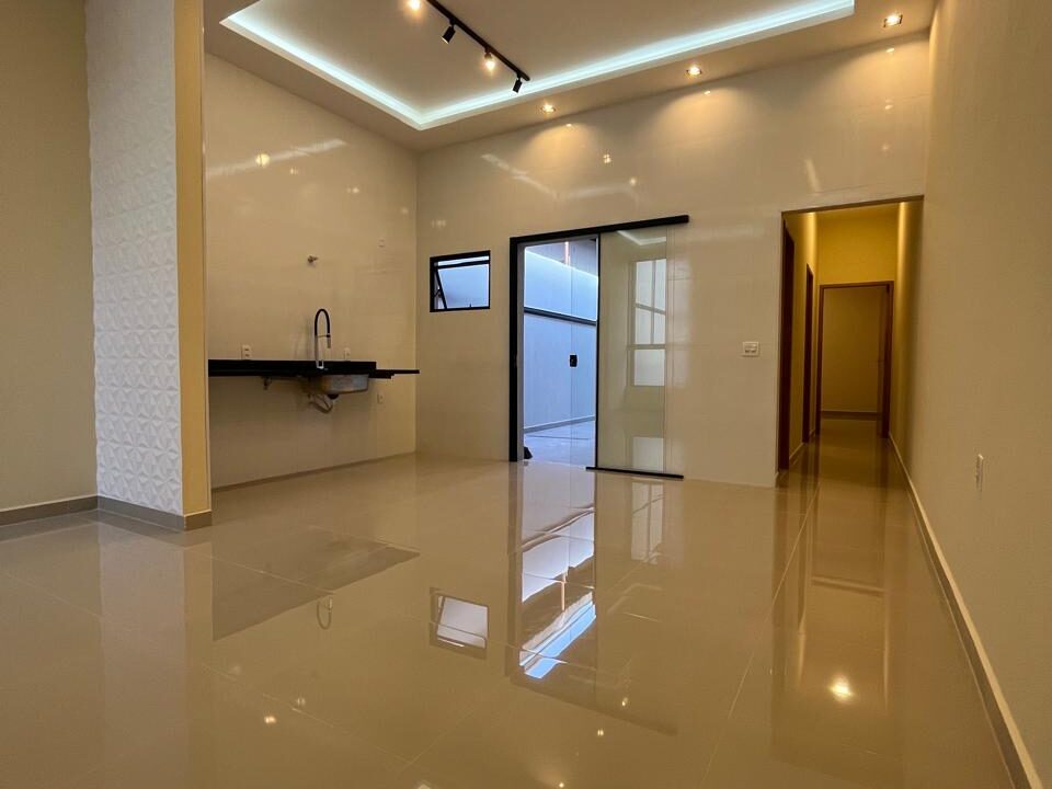 WhatsApp Image 2025-10-02 at 14.20.41 (3)