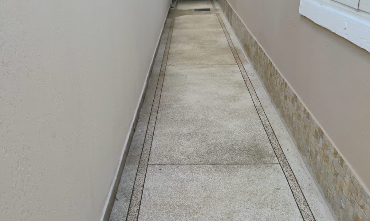 WhatsApp Image 2025-10-03 at 12.42.27 (9)