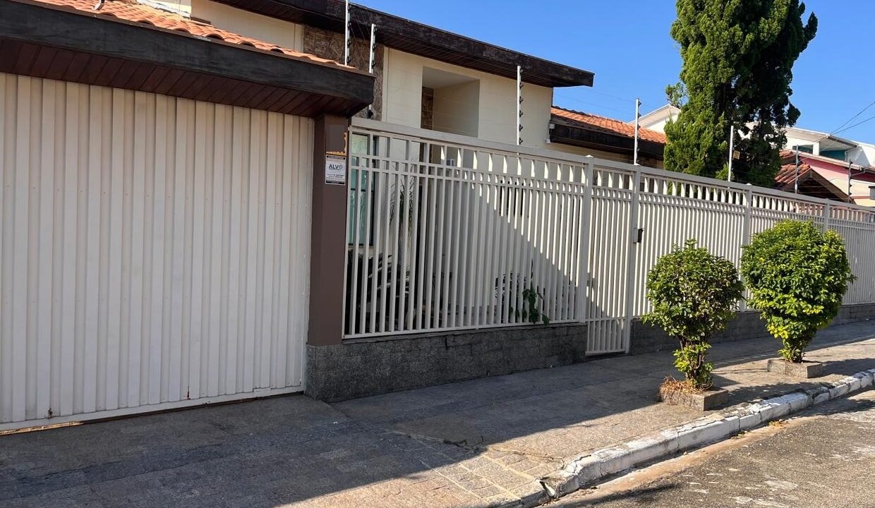 WhatsApp Image 2025-10-04 at 11.39.44 (3)