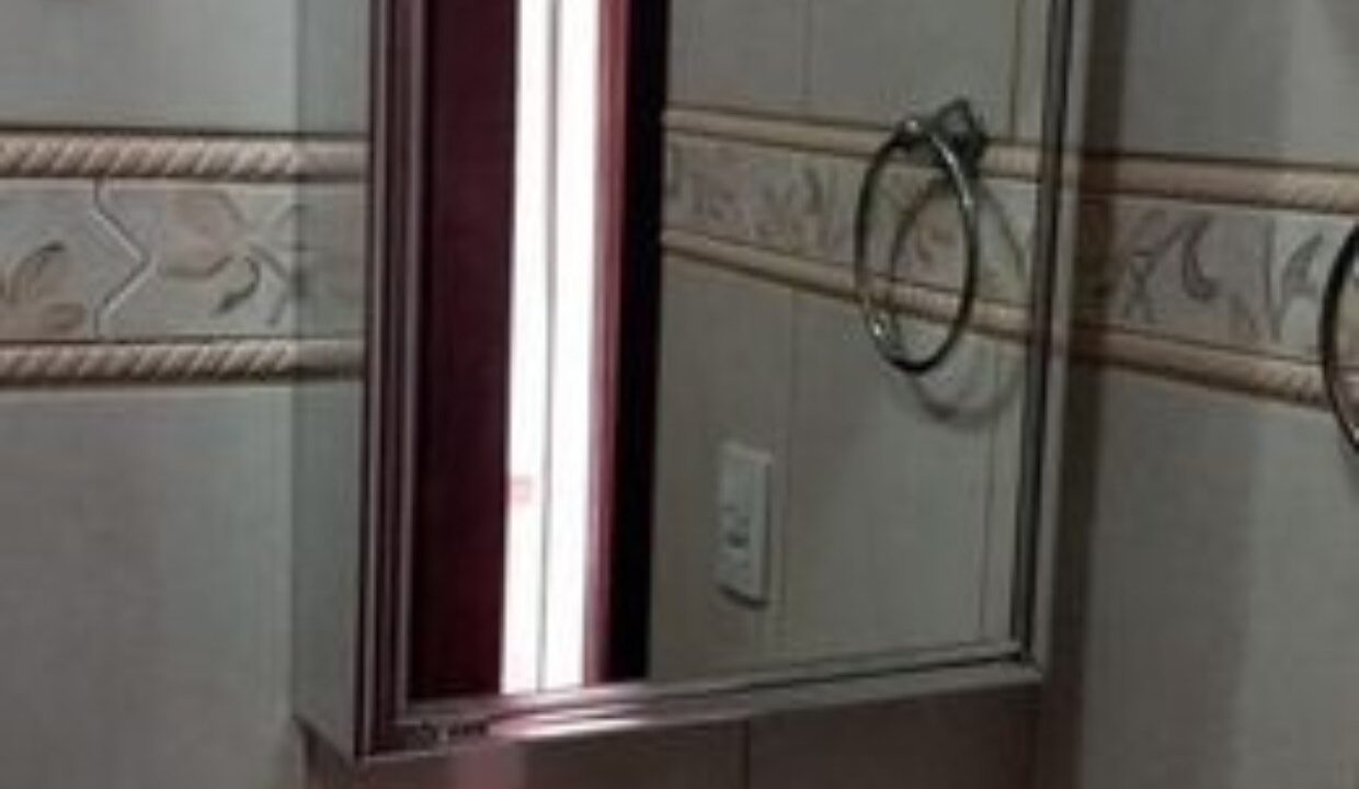 WhatsApp Image 2025-10-07 at 10.46.33