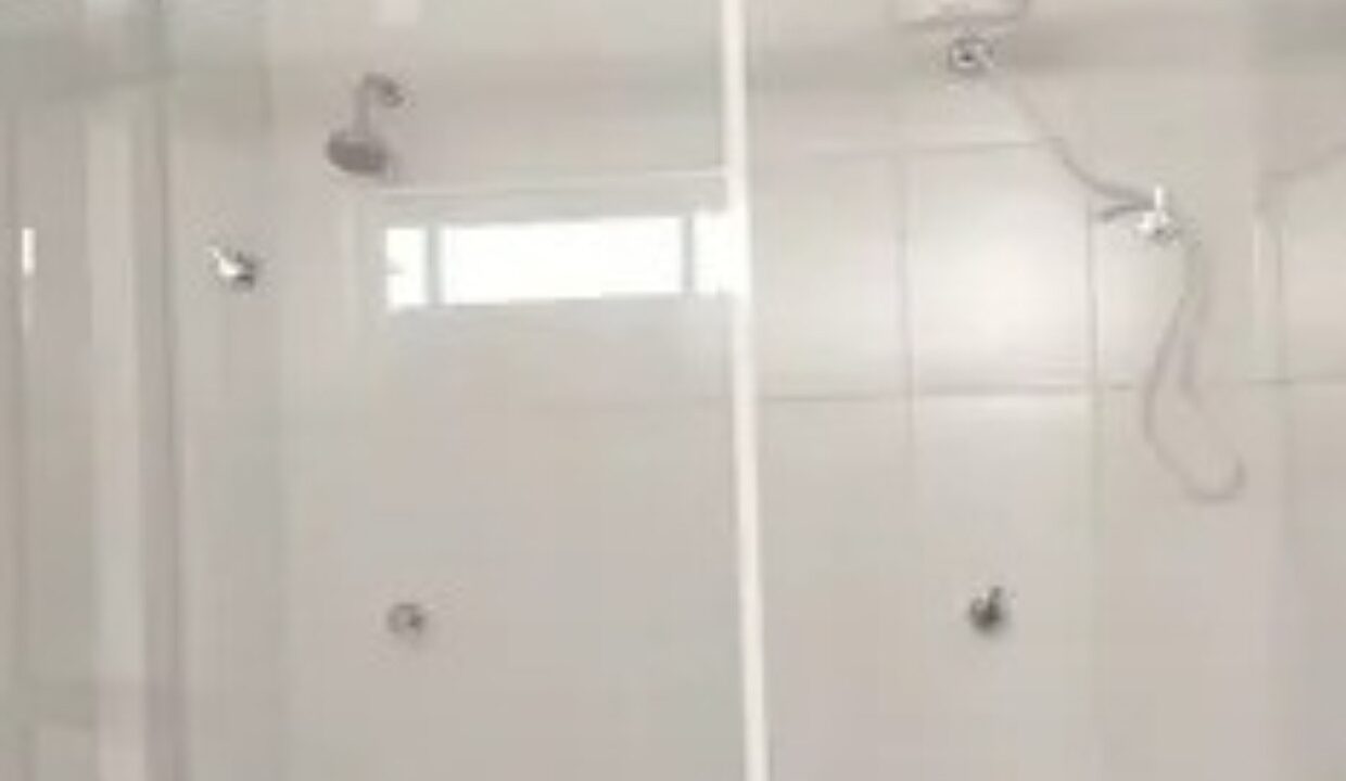 WhatsApp Image 2025-10-08 at 13.13.23 (10)