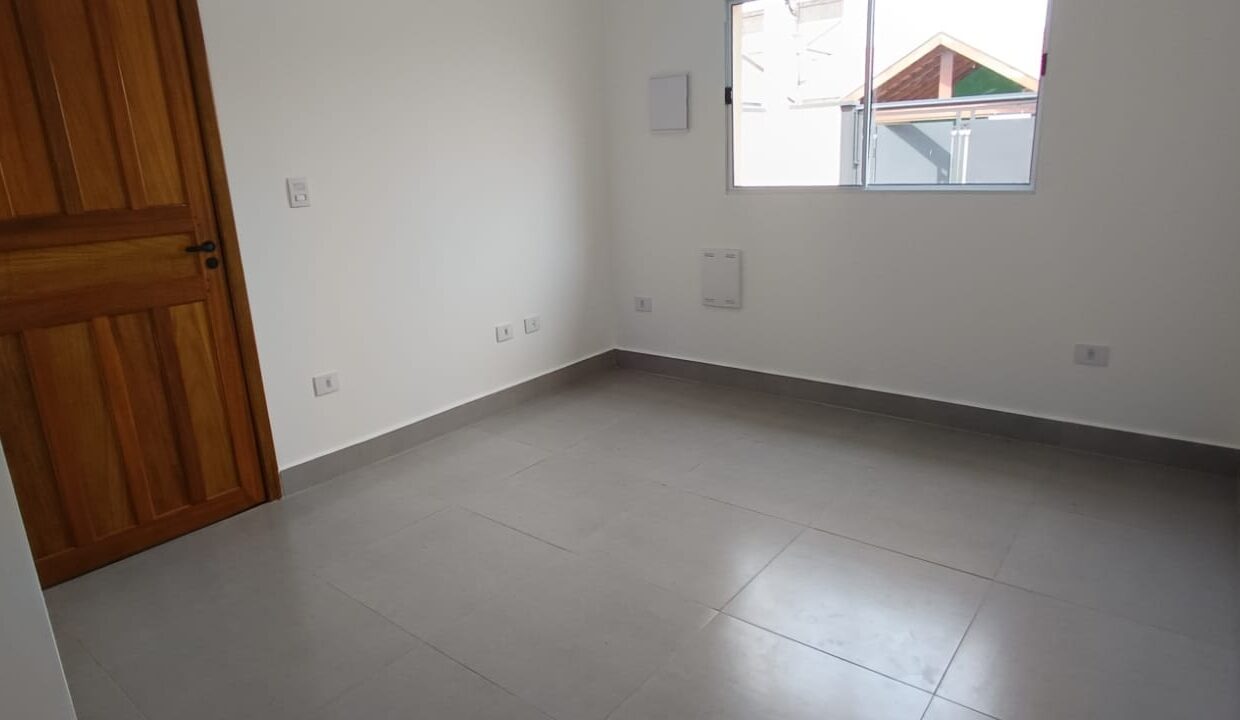 WhatsApp Image 2025-10-09 at 14.15.20 (1)