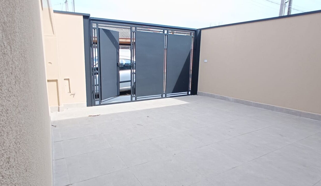 WhatsApp Image 2025-10-09 at 14.15.25 (1)