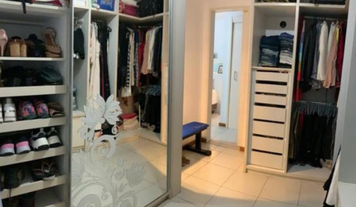 WhatsApp Image 2025-10-10 at 14.59.29 (2)