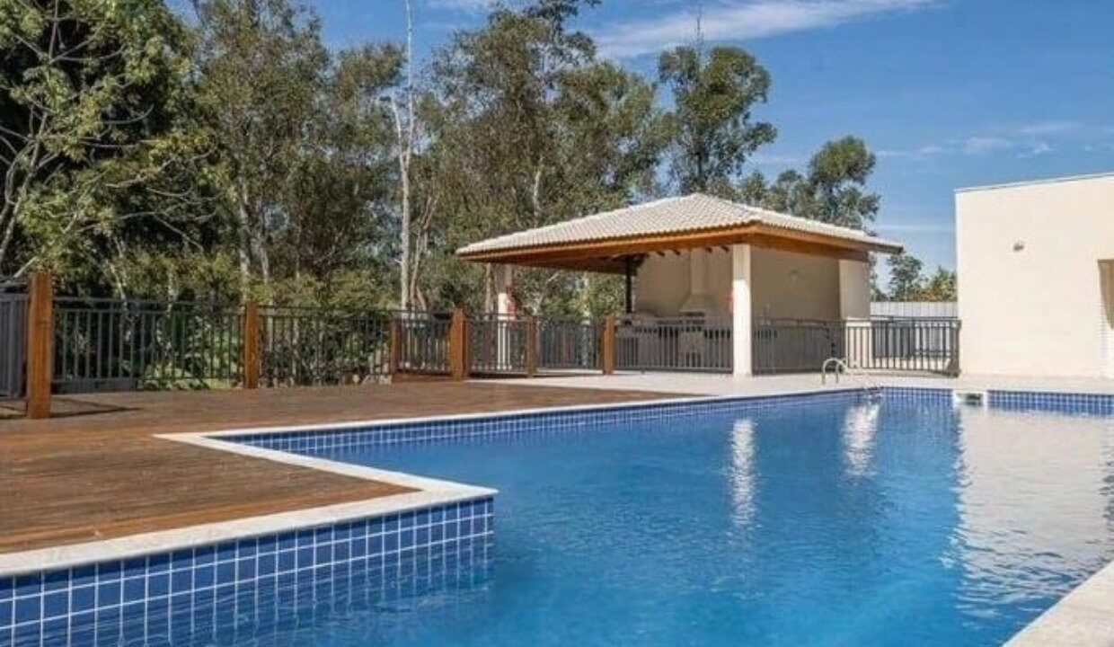 WhatsApp Image 2025-10-10 at 15.10.18 (1)