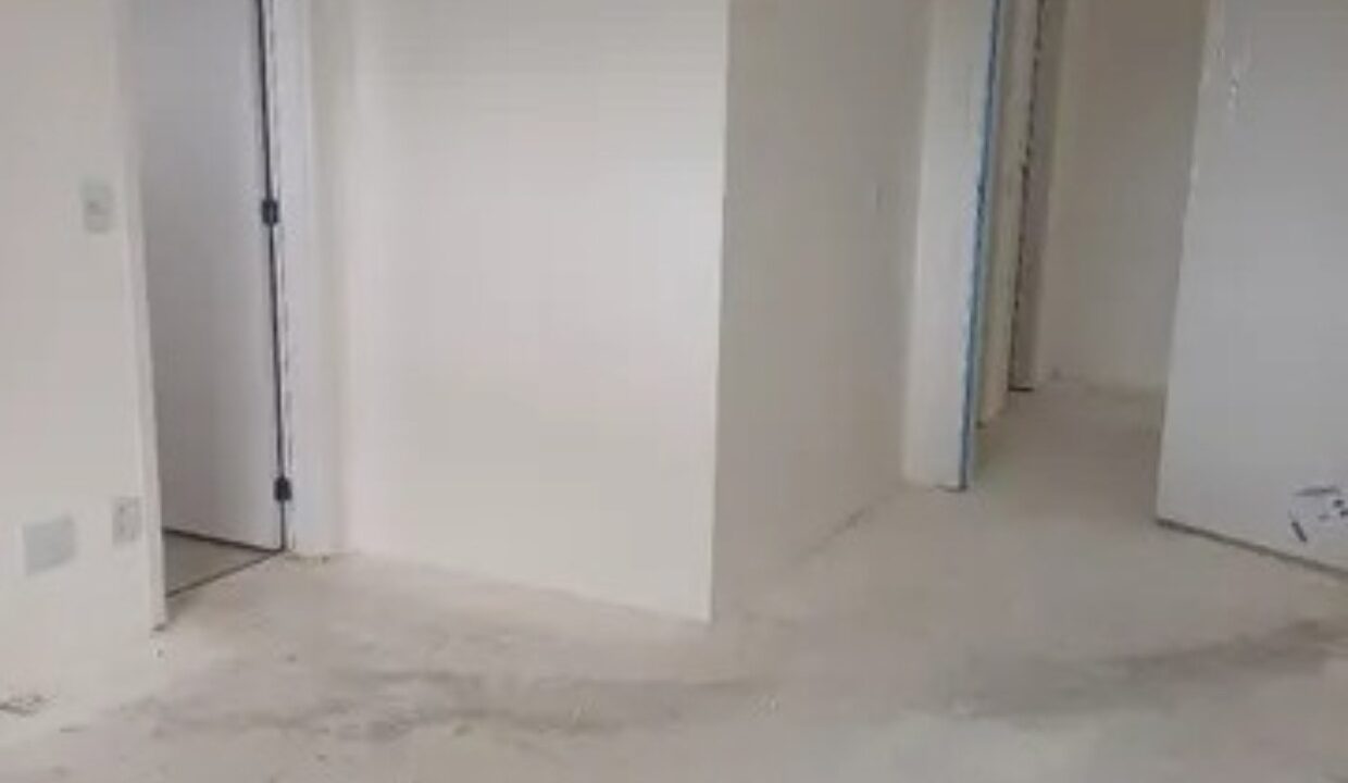 WhatsApp Image 2025-10-11 at 10.11.42 (16)