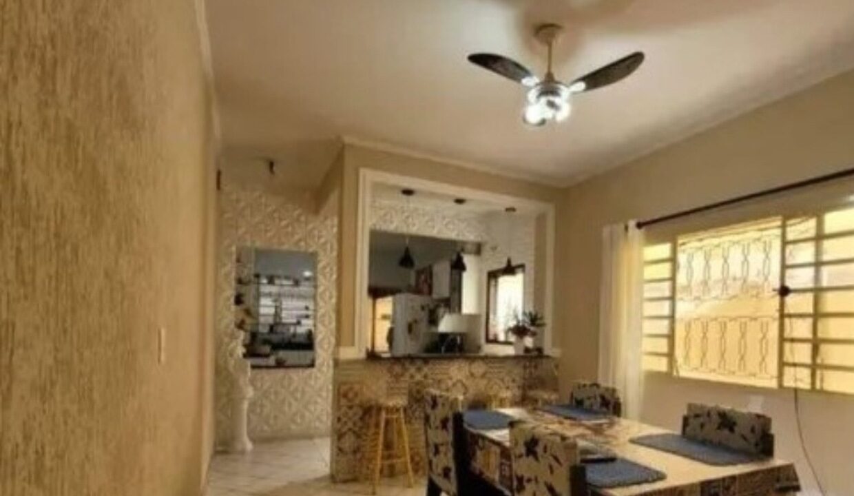 WhatsApp Image 2025-10-11 at 10.28.48 (4)