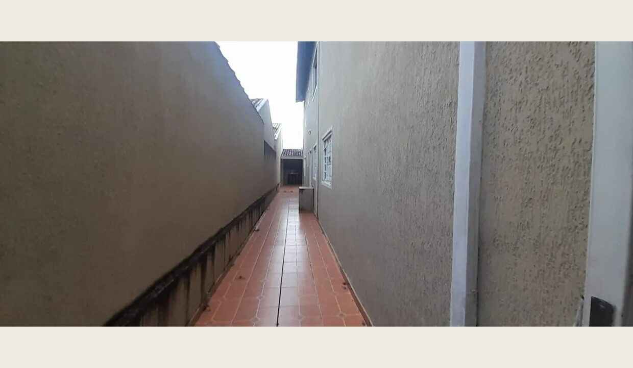 WhatsApp Image 2025-10-11 at 10.42.49 (11)