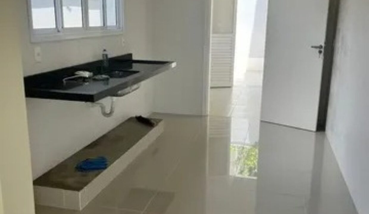 WhatsApp Image 2025-10-11 at 13.44.35 (2)