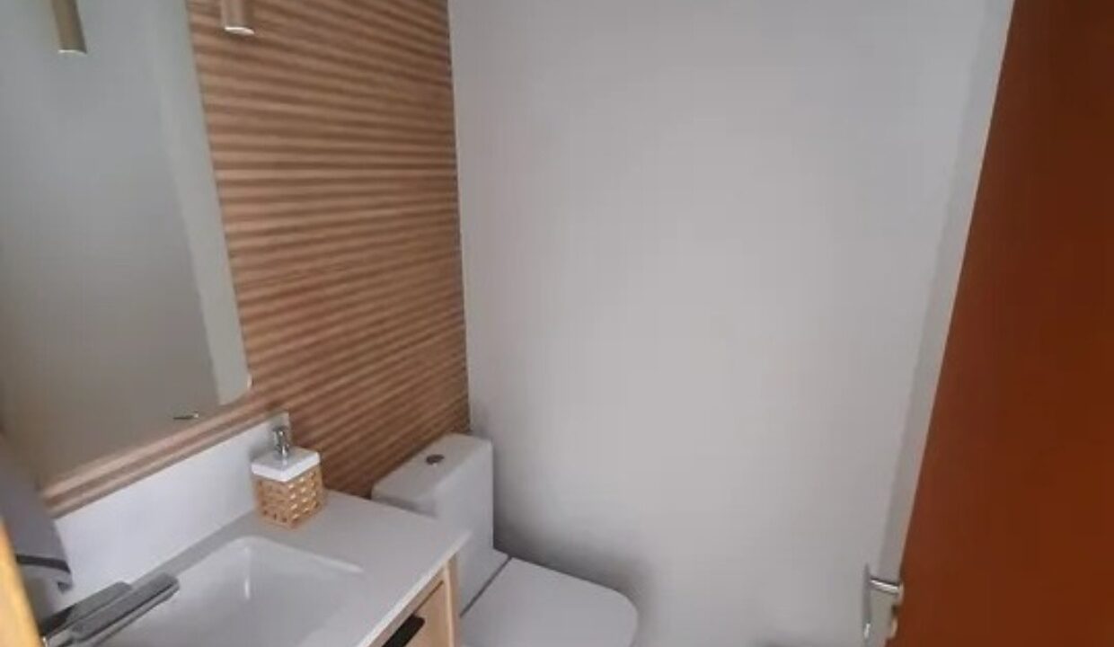 WhatsApp Image 2025-10-11 at 14.00.26 (1)