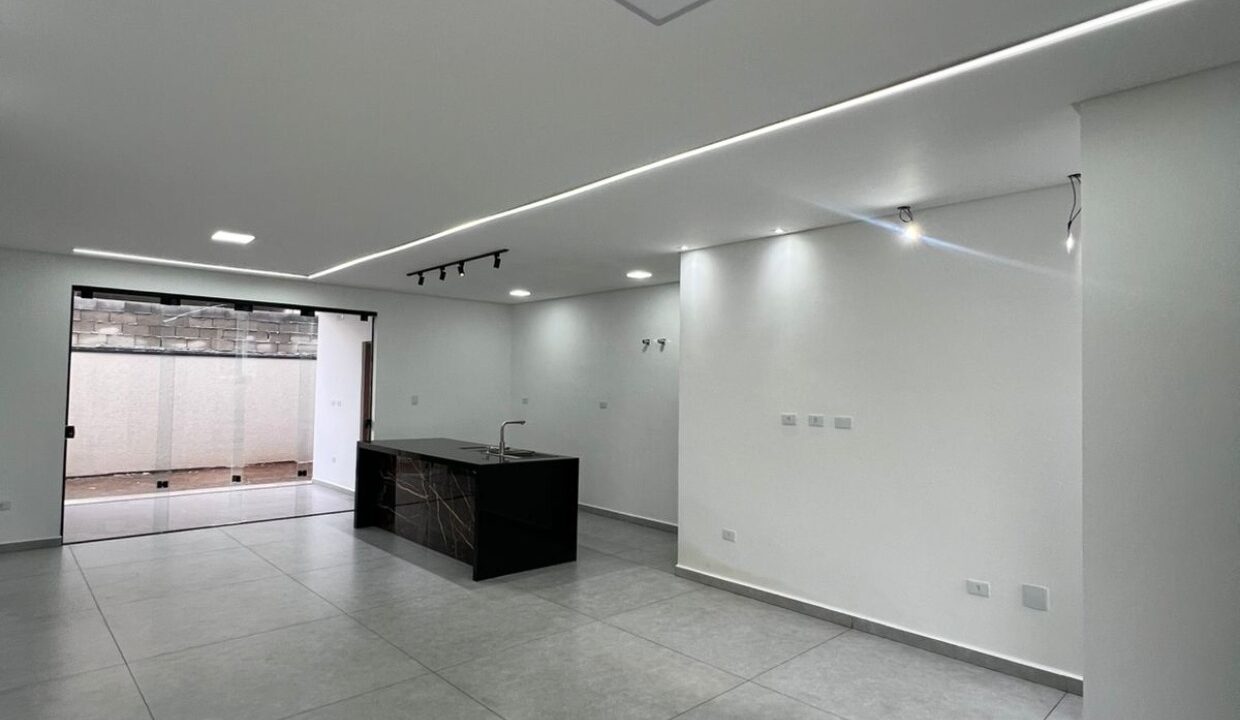 WhatsApp Image 2025-10-14 at 09.32.08 (6)