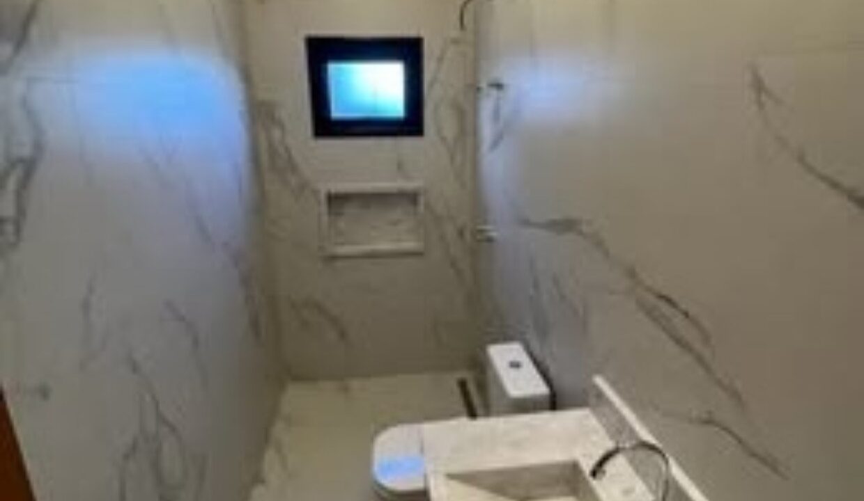 WhatsApp Image 2025-10-14 at 10.20.48 (5)