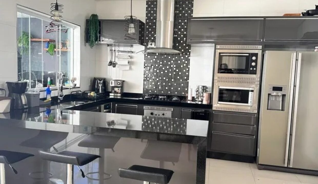 WhatsApp Image 2025-10-14 at 11.58.43 (22)