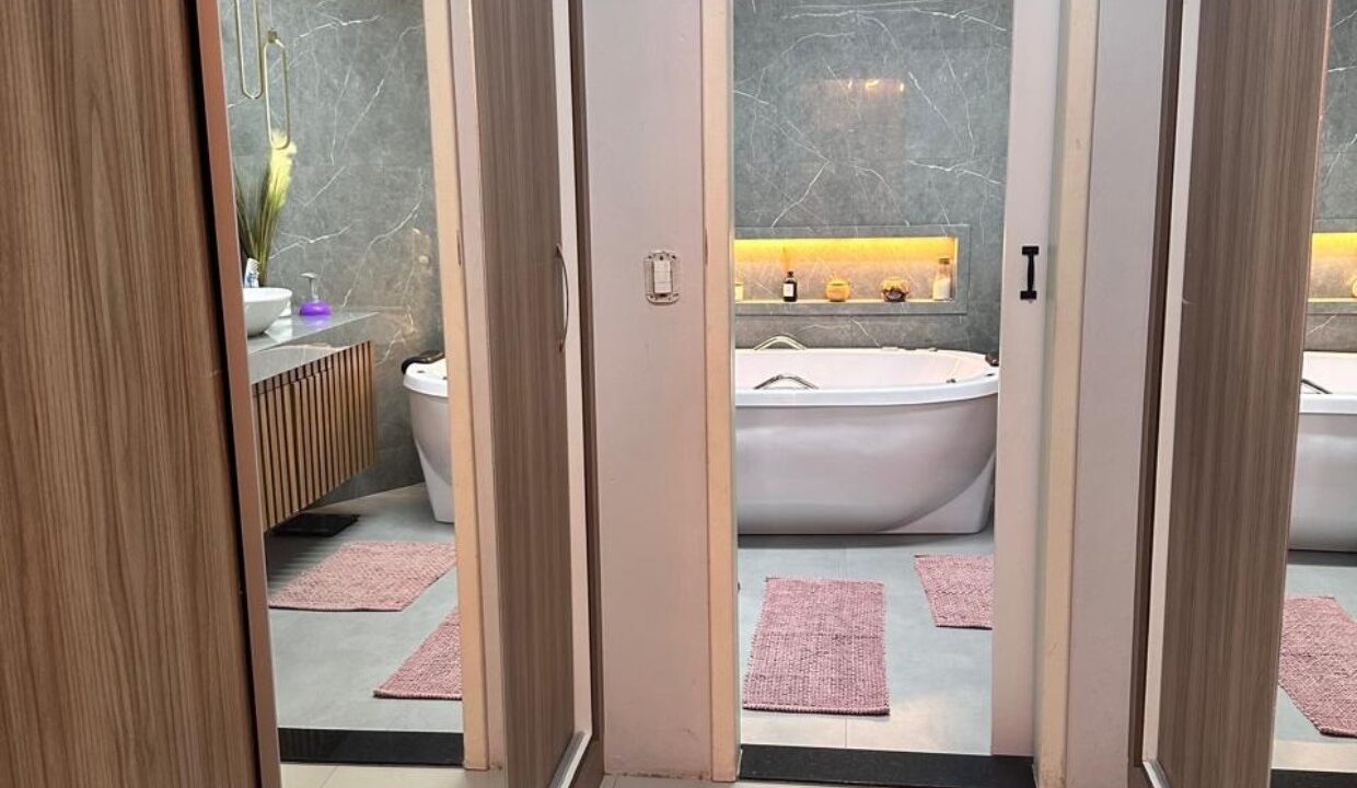 WhatsApp Image 2025-10-14 at 11.58.43 (41)