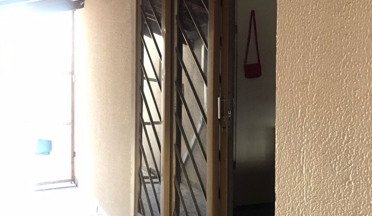 WhatsApp Image 2025-10-14 at 13.20.17 (5)