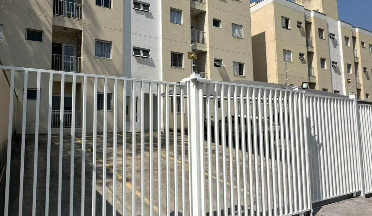 WhatsApp Image 2025-10-15 at 14.41.53 (5)