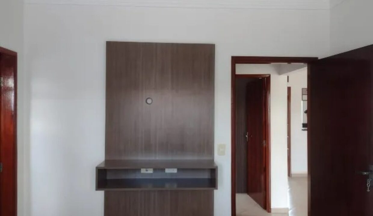 WhatsApp Image 2025-10-16 at 08.09.54