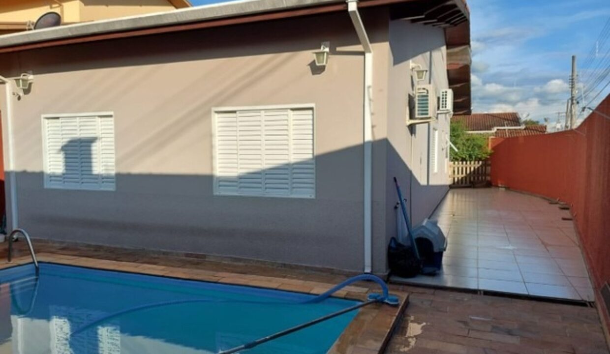 WhatsApp Image 2025-10-16 at 13.28.44 (14)