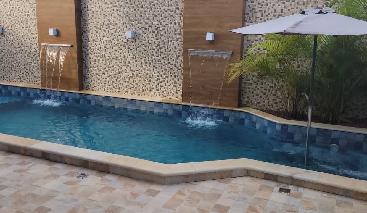 WhatsApp Image 2025-10-14 at 13.04.13 (11)