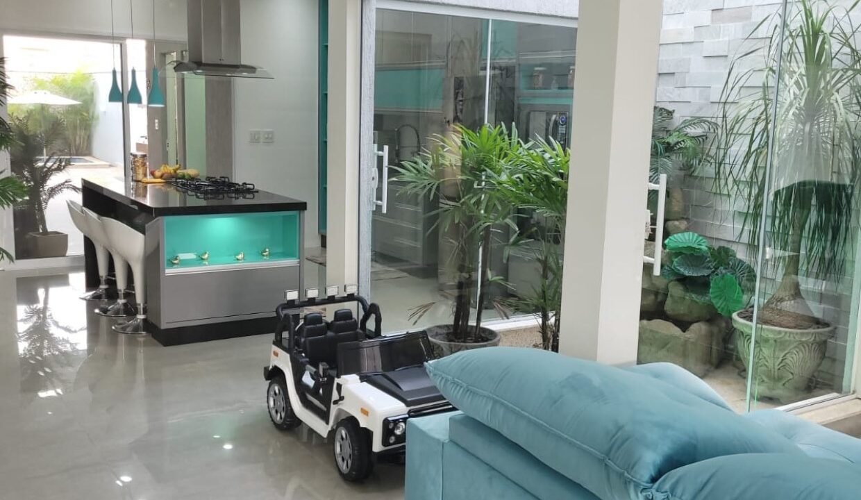 WhatsApp Image 2025-10-14 at 13.04.13 (17)