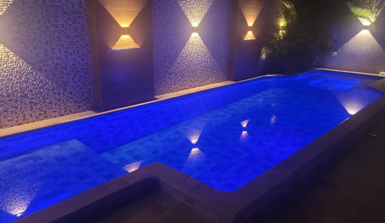 WhatsApp Image 2025-10-14 at 13.04.13 (2)