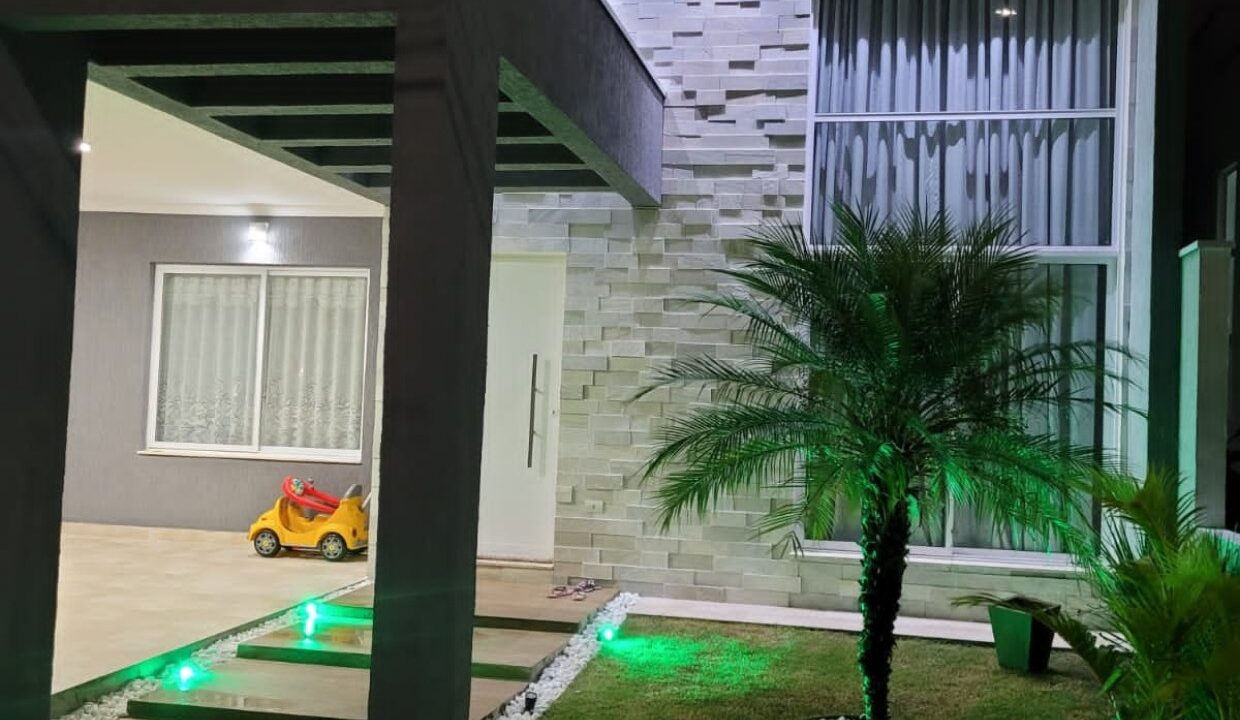 WhatsApp Image 2025-10-14 at 13.04.13 (3)