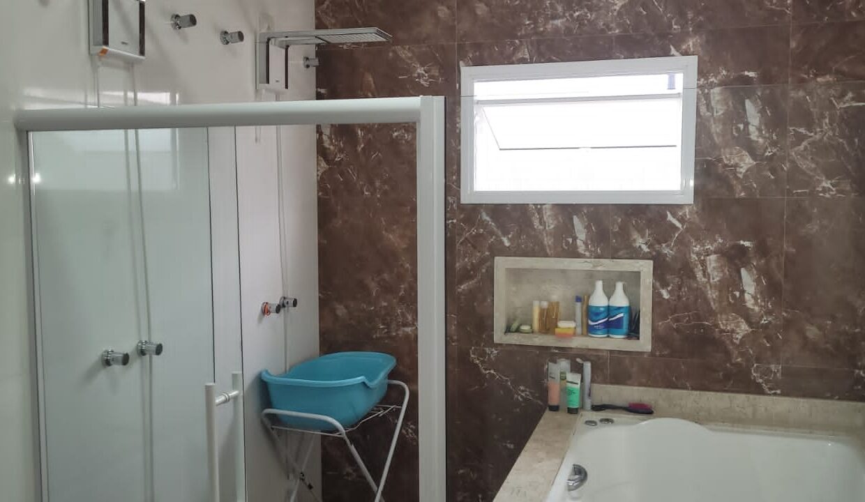 WhatsApp Image 2025-10-14 at 13.04.13 (4)