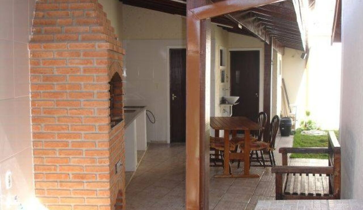 WhatsApp Image 2025-10-18 at 09.57.22