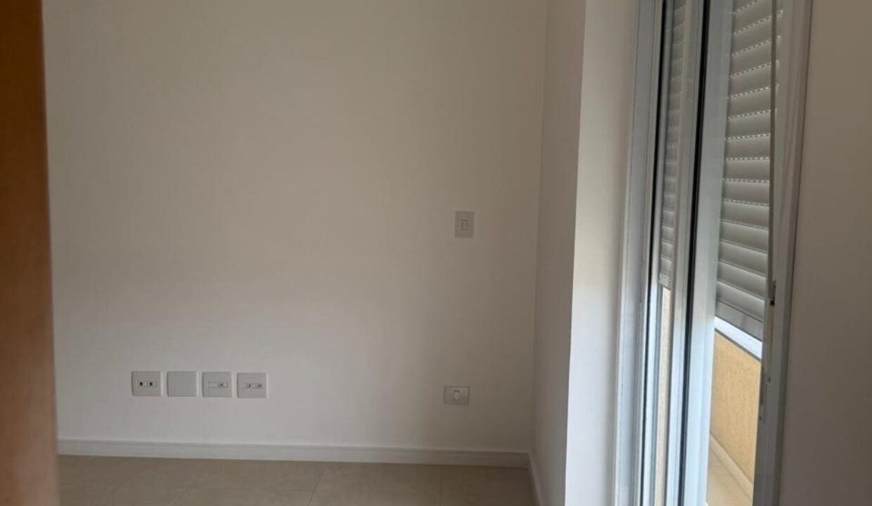 WhatsApp Image 2025-10-18 at 10.18.03 (1)