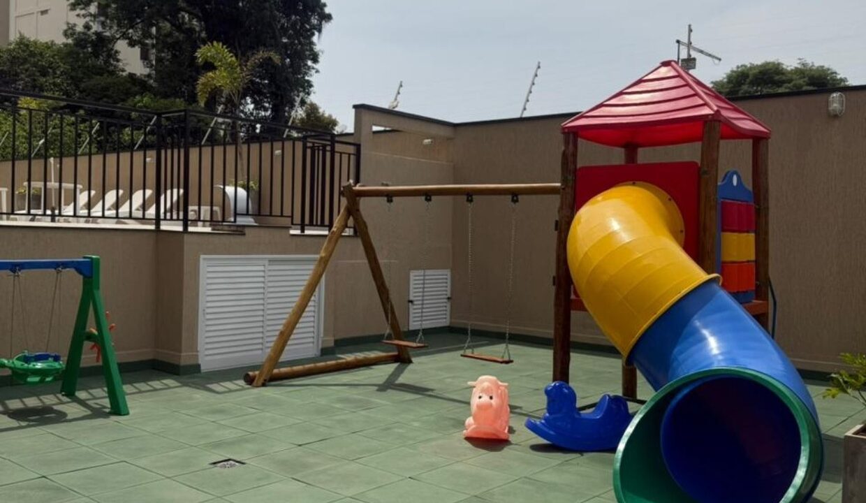 WhatsApp Image 2025-10-18 at 10.18.24 (1)