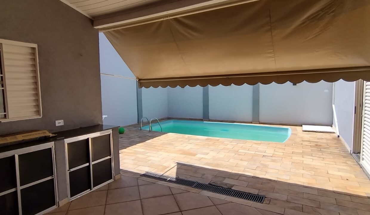 WhatsApp Image 2025-10-18 at 11.05.33 (2)