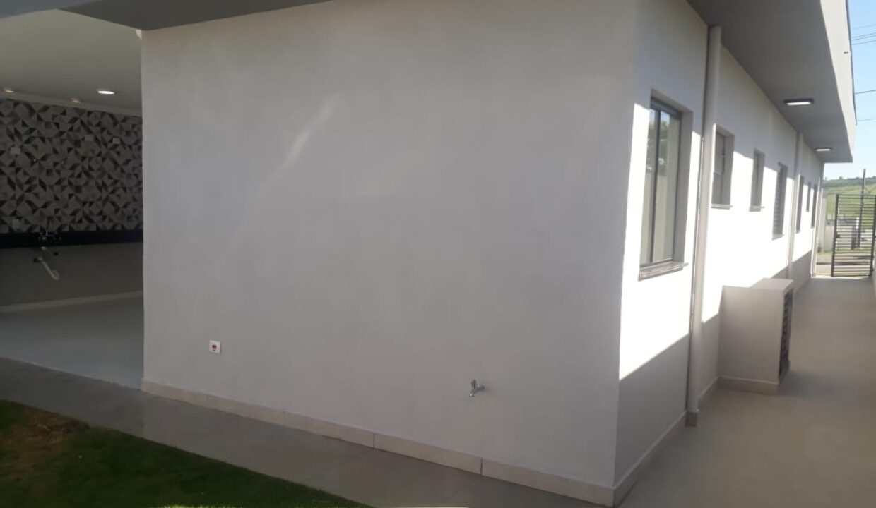 WhatsApp Image 2025-10-18 at 14.12.13