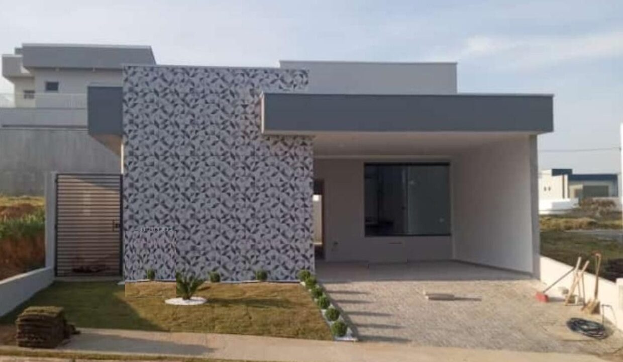 WhatsApp Image 2025-10-18 at 14.12.14 (2)