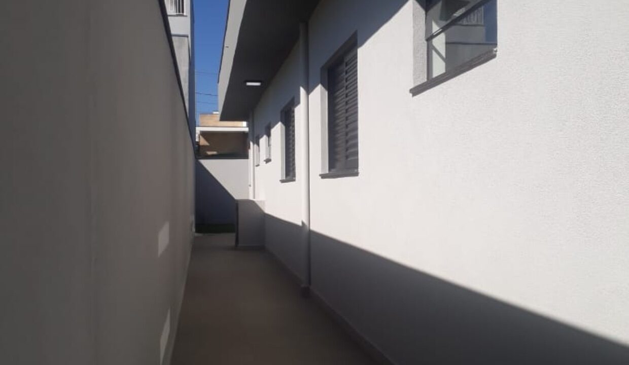 WhatsApp Image 2025-10-18 at 14.12.14 (6)